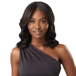 Outre Mytresses Black Label 100% Unprocessed Human Hair 13x4 HD Lace Frontal Wig - VIRGIN BODY WAVE 14